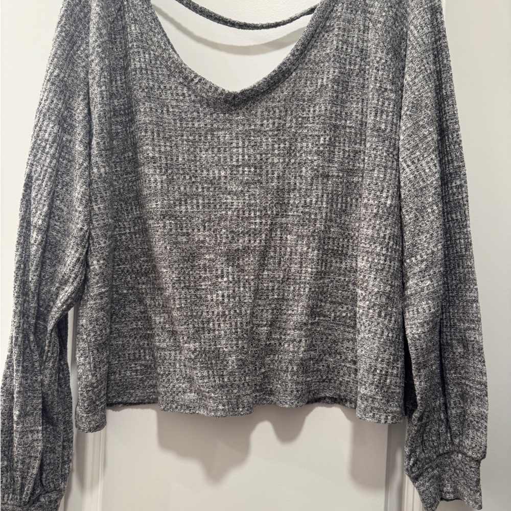 SO Women's V-Neck Sweater in Heather Gray